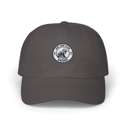 Gorra de papá bordada con el mensaje 'On the Gas Racing'