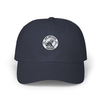 Gorra de papá bordada con el mensaje 'On the Gas Racing'